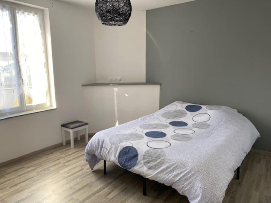 Maison De Ville Tres Calme Sées Dış mekan fotoğraf