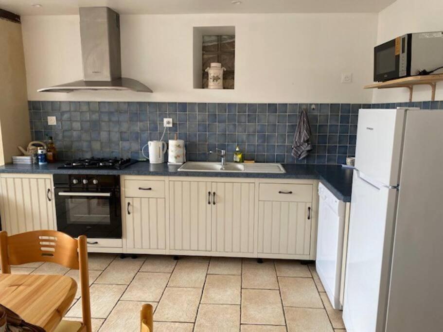 Maison De Ville Tres Calme Sées Dış mekan fotoğraf